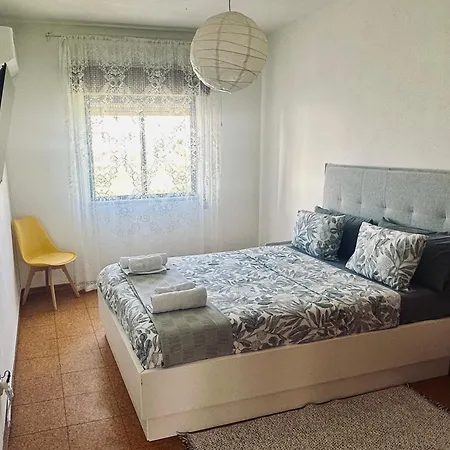 Milennium Apartment *